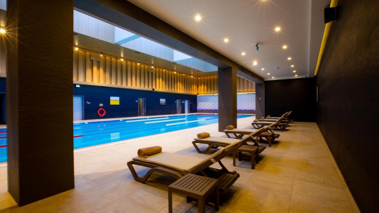 מלון Wyndham Garden באקו מראה חיצוני תמונה