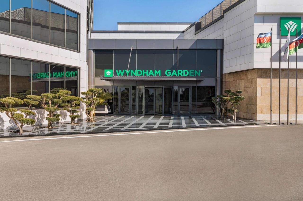 מלון Wyndham Garden באקו מראה חיצוני תמונה